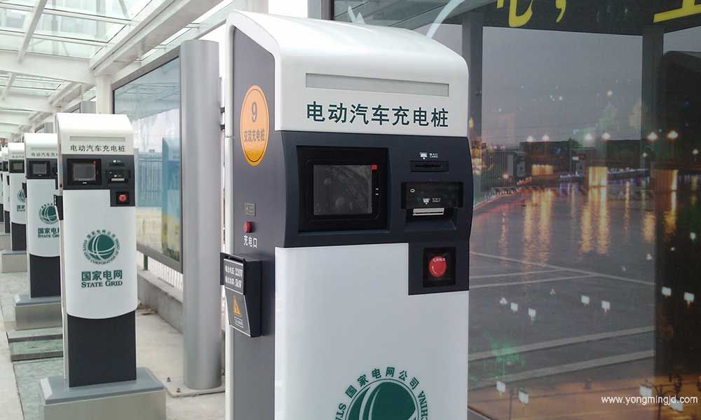 <strong>總理要求新住宅停車位100%建設(shè)或預(yù)留充電樁</strong>